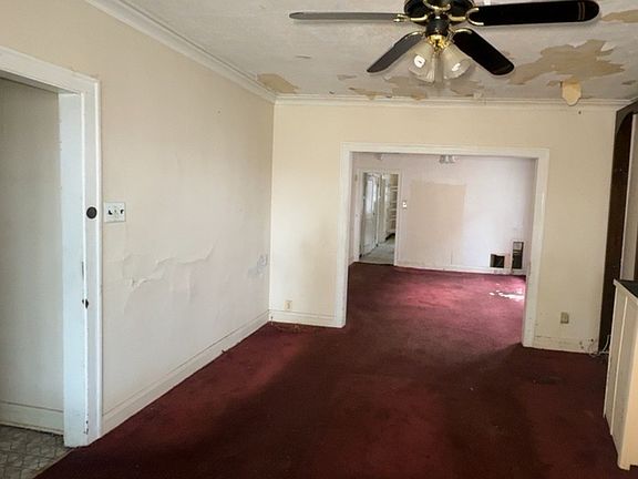 4th image of 7723 S Honore St