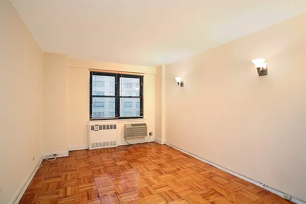 Sold by Corcoran | media 4