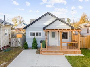 845 Arthur Rd, Windsor, ON N8Y 3Y1
