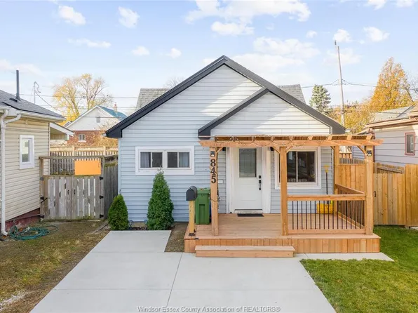 845 Arthur Rd, Windsor, ON N8Y 3Y1