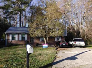 5987 Dan Dr, Ellenwood, GA 30294