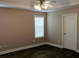 312 Faybrook Dr, Byron, GA 31008