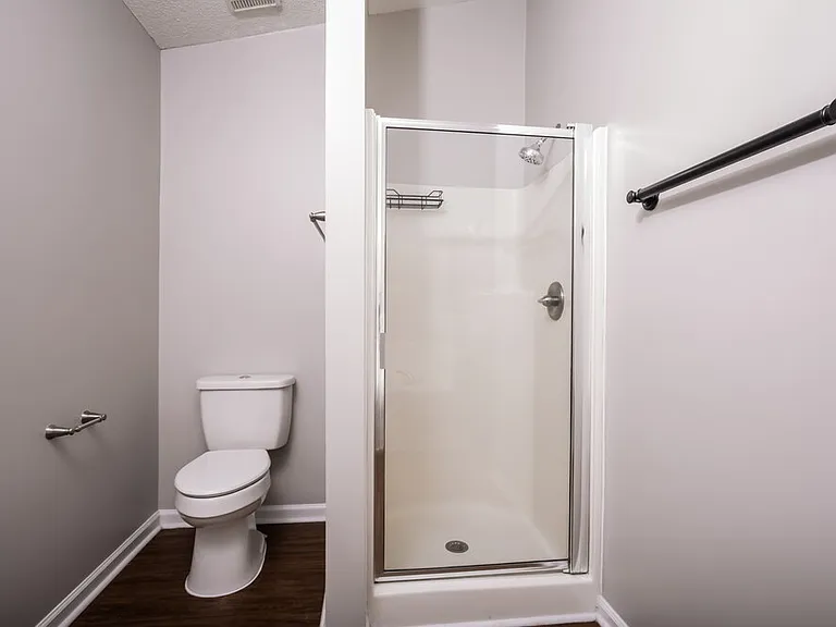 504 Heathwick Dr — Photo 12