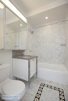 Rented by NextStopNY | media 19