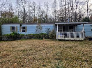 460 Panhandle Cir, Maysville, GA 30558