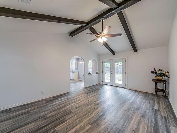 2nd image of 5811 Shady Hill Ln
