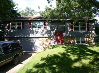 1309 Dawn Ridge Dr, Columbia, MO 65202