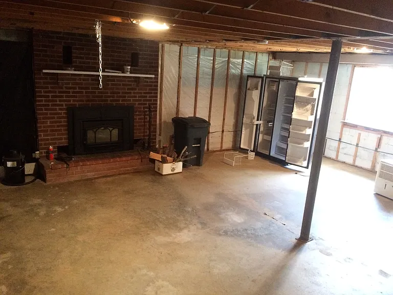1437 Dudley Mountain Rd — Photo 14