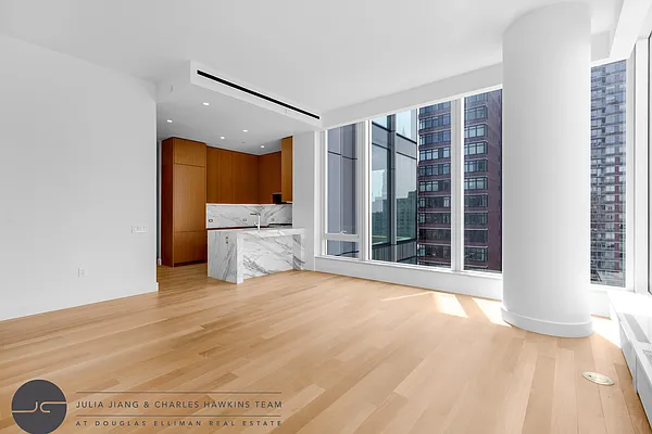 Rented by Douglas Elliman | media 26