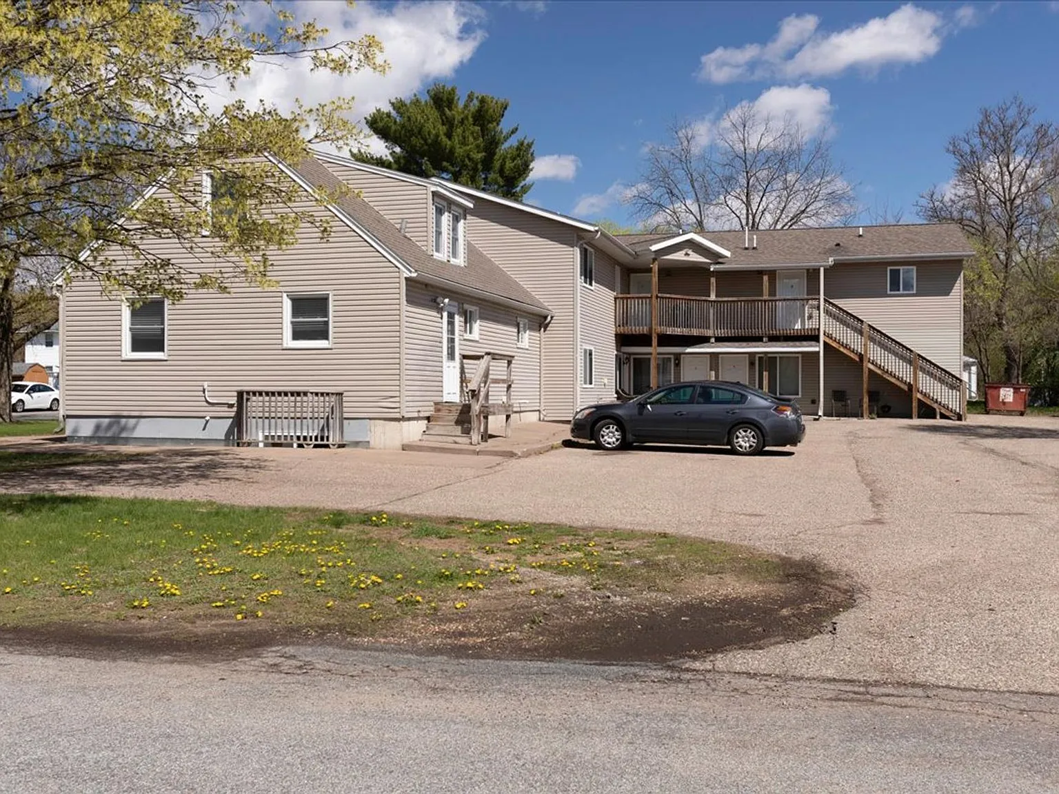 S&H Investments - 1820 8th St. E — Photo 2