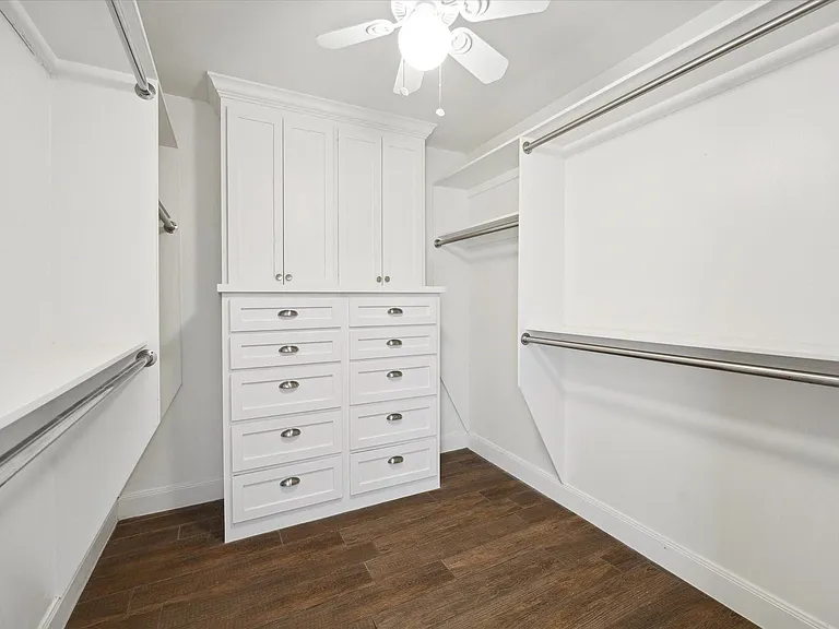 1311 Ambergate Dr — Photo 14