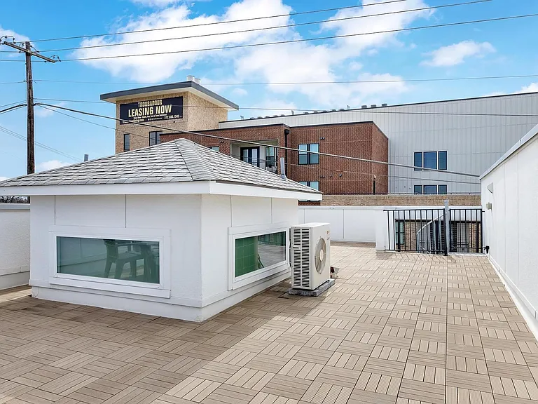 1008 Concordia Ave — Photo 30