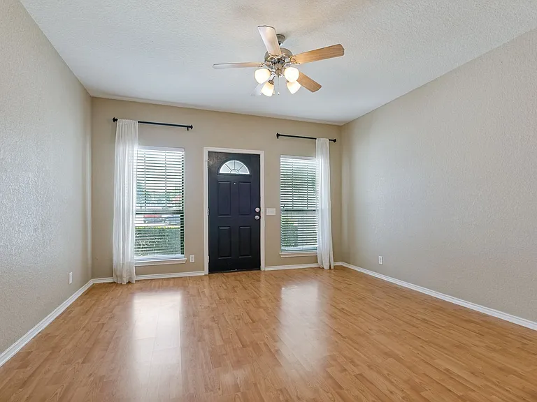 6126 S Jolie Ct — Photo 3