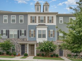 1018 Bexton St, Charlotte, NC 28273