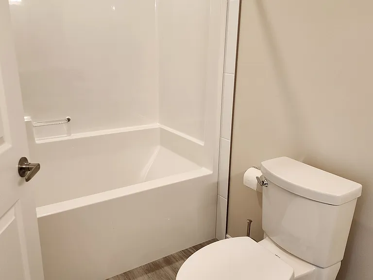 3362 Skaha Lake Rd — Photo 12