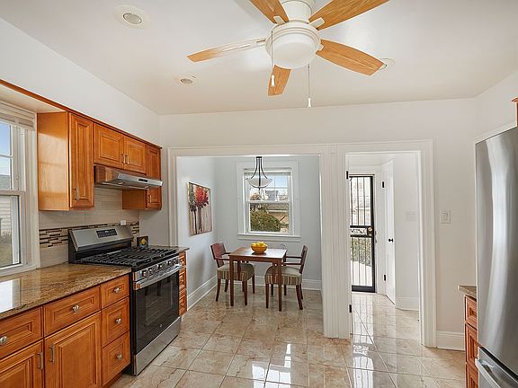 5th image of 185-16 Galway Ave #1