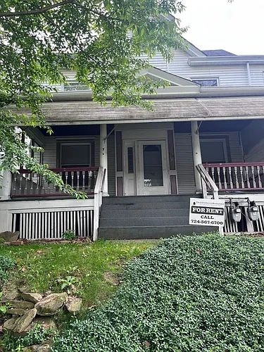 176 Washington Ave #D Photo 1