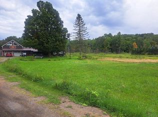 153 Narrowtown Rd, Crown Point, NY 12928