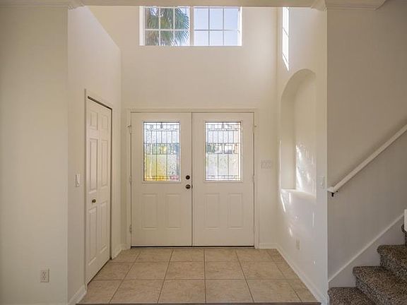 3rd image of 6016 Windsong Oak Dr