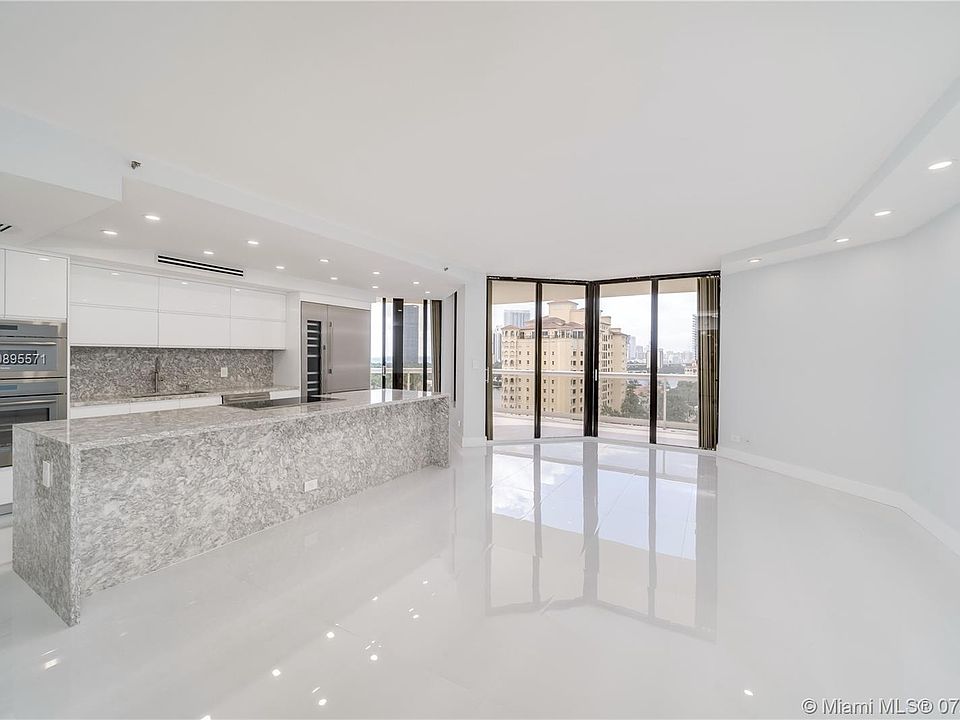 1st image of 20191 E Country Club Dr APT 1210