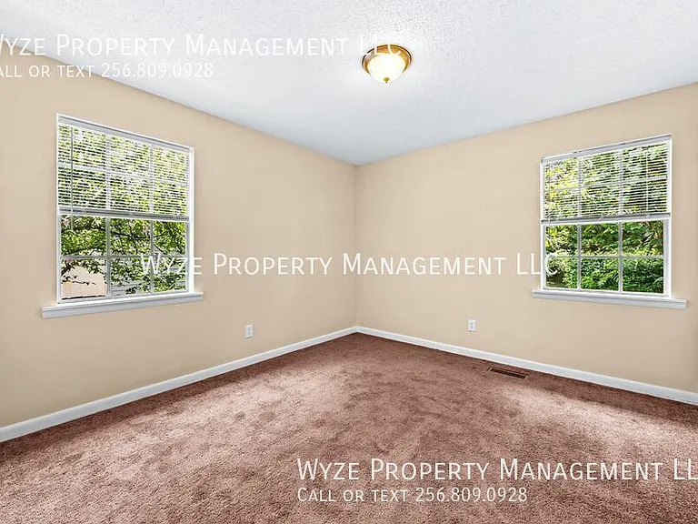 2213 Cecille Dr SW — Photo 32