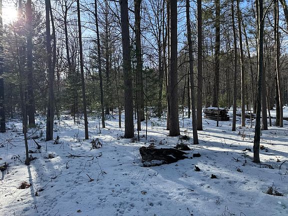 3rd image of LOT 6 Woodland Dr