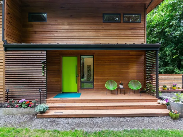 2165 SW Pattulo Way, West Linn, OR 97068