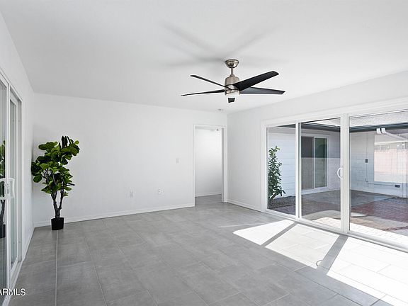 5th image of 10955 W Tropicana Cir