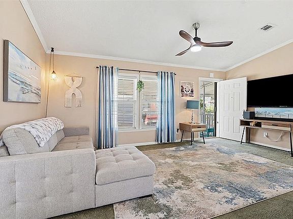 5th image of 11305 Pineapple Rd