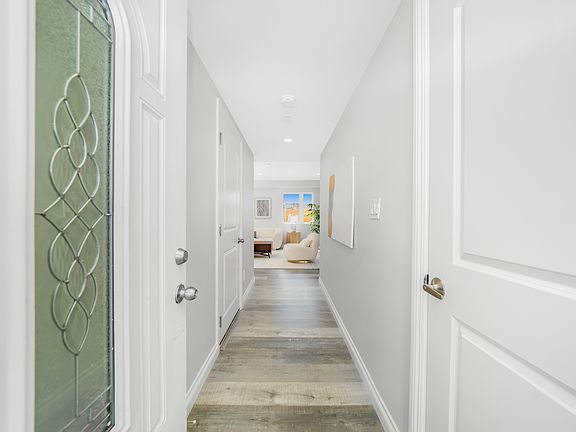 5th image of 6516 Vineland Ave #6520