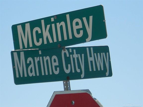 2nd image of 6591 Marine City Hwy