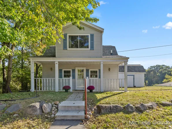 1142 Hammond Rd, Hastings, MI 49058