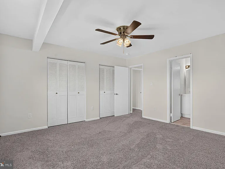 9457 Jenerio Ct — Photo 17