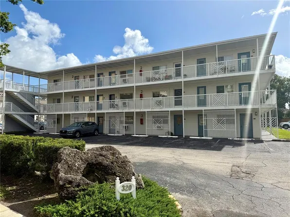 320 LAKEVIEW STREET #208, ORLANDO, FL 32804