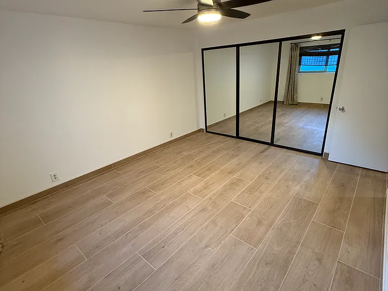 Upstairs Bedroom #1