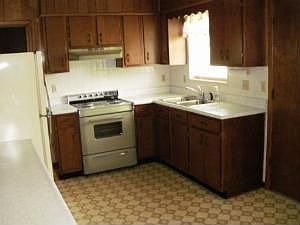 2nd image of 908 Dayton Dr