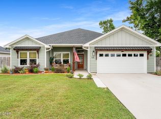 705 Alabama Ave, Lynn Haven, FL 32444