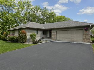 1751 Ringneck Dr, Excelsior, MN 55331
