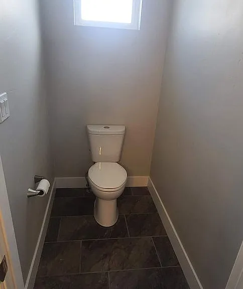 423 Brealyn Ct #B — Photo 8