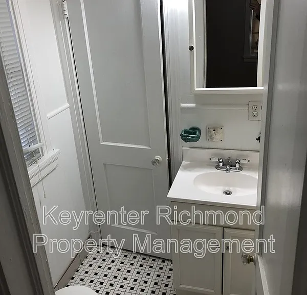 1901 Claiborne St — Photo 5