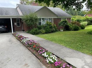 243 Court St S, Lewisburg, WV 24901