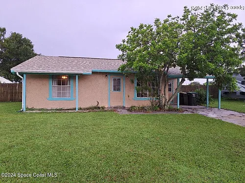 1311 Cindy Cir NE Photo 1