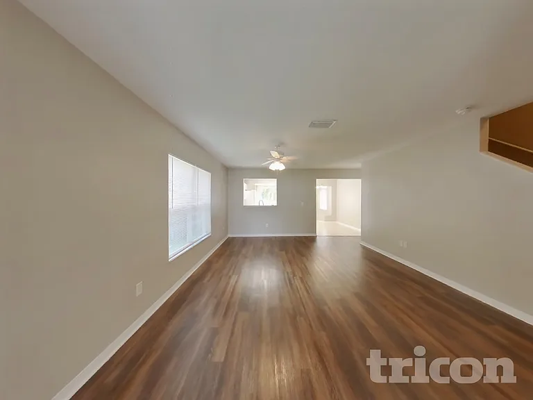 6739 Summer Haven Dr — Photo 4