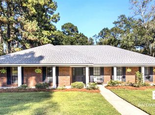 803 Regents Dr E, Mobile, AL 36609