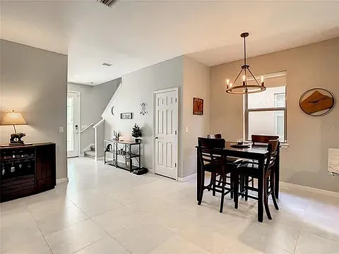 6402 Yellow Buckeye Dr — Photo 2