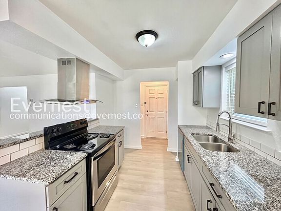 4th image of 1800 Heidelberg Dr