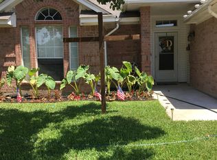 113 Paula Dr, Joshua, TX 76058