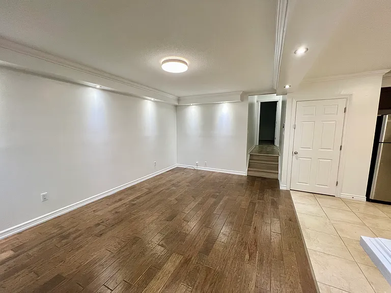 790 Stone Church Rd E #1 — Photo 4
