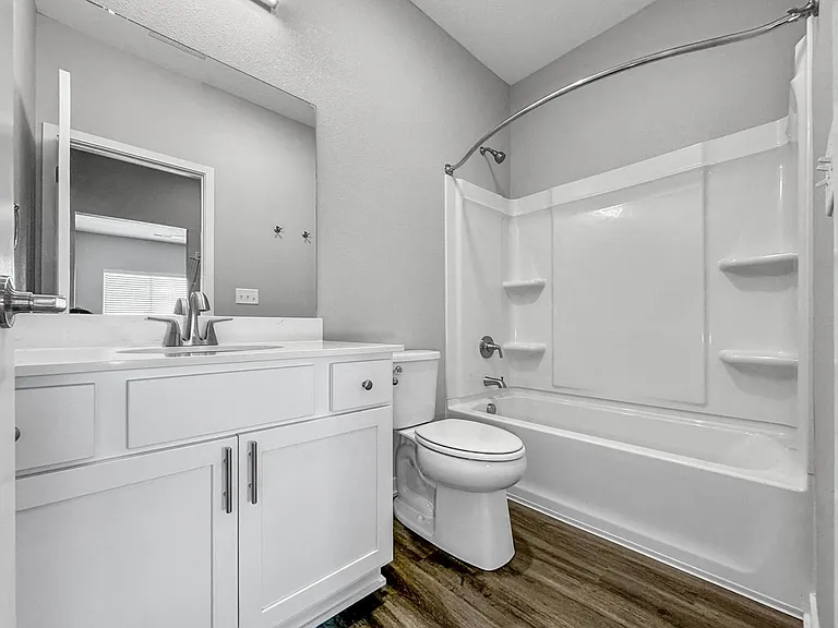 865 NW Sproul Dr — Photo 24