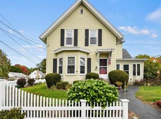 64 Chapel St, Warren, MA 01083
